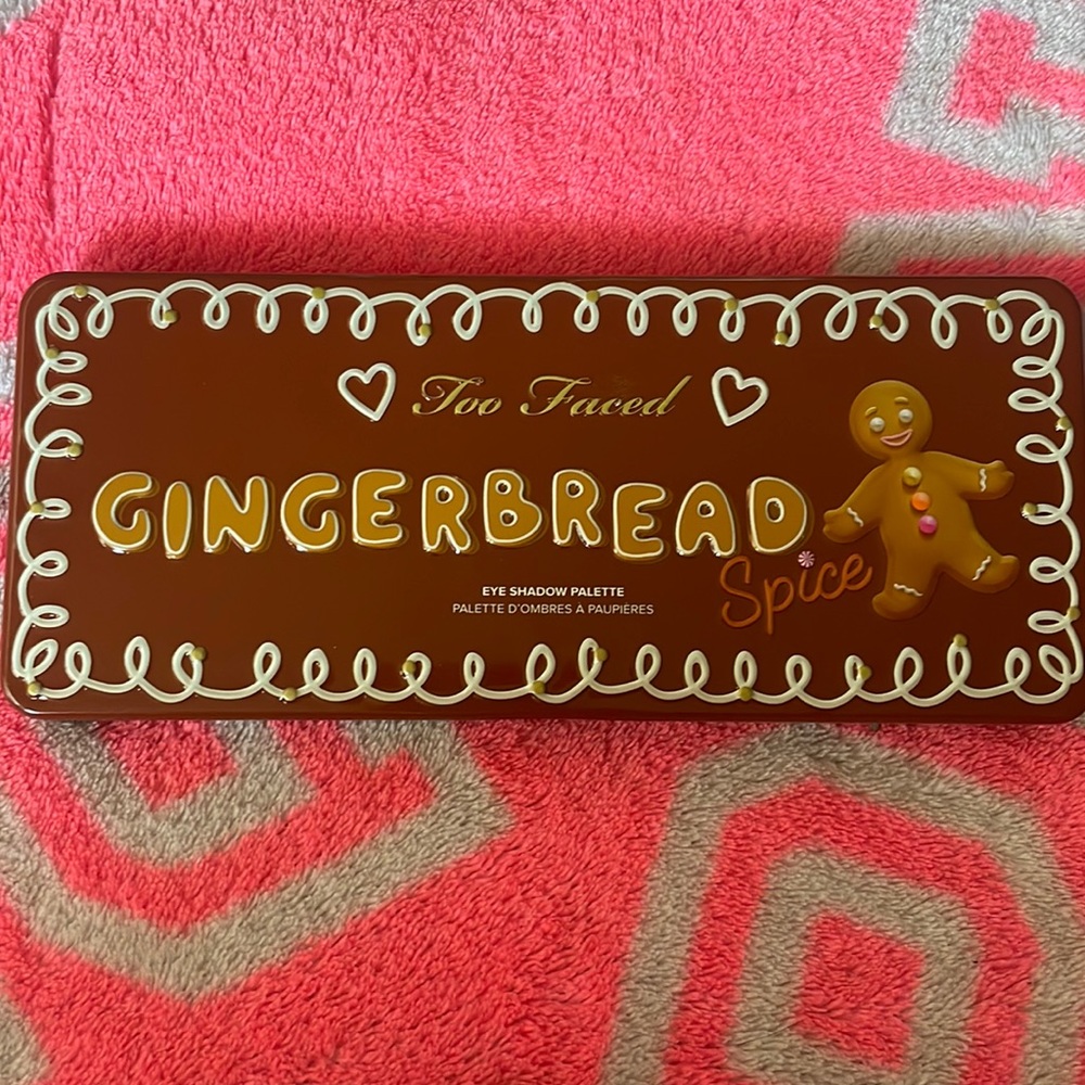 Too faced gingerbread spice palette